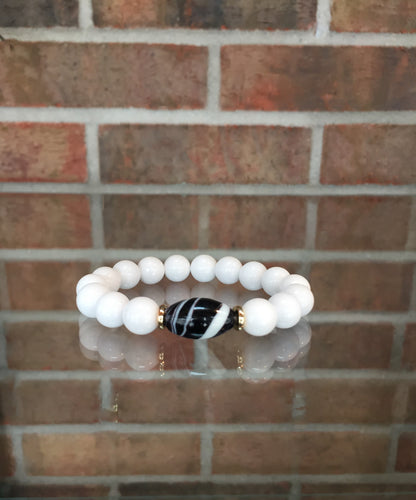 White & Black Swirl